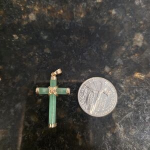 14kt Yellow Gold And Jade Pendant.